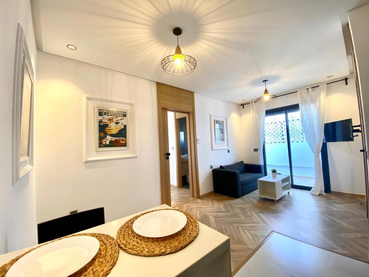 Spacious New 1-Bedroom Unit In Downtown W Terrace And Free Parking Casablanca Bagian luar foto